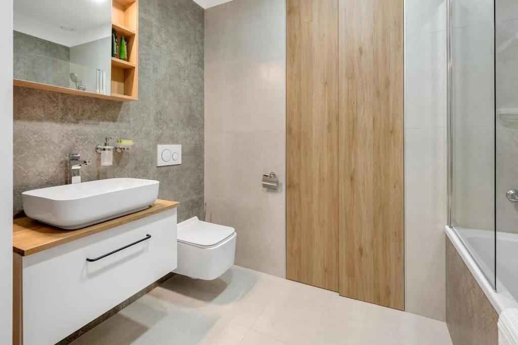 Stylovy Apartman V Centre Mesta Μπρατισλάβα Εξωτερικό φωτογραφία